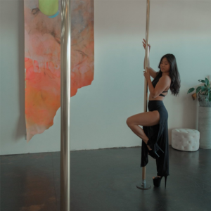 Ava V. Marie – Private Pole Session